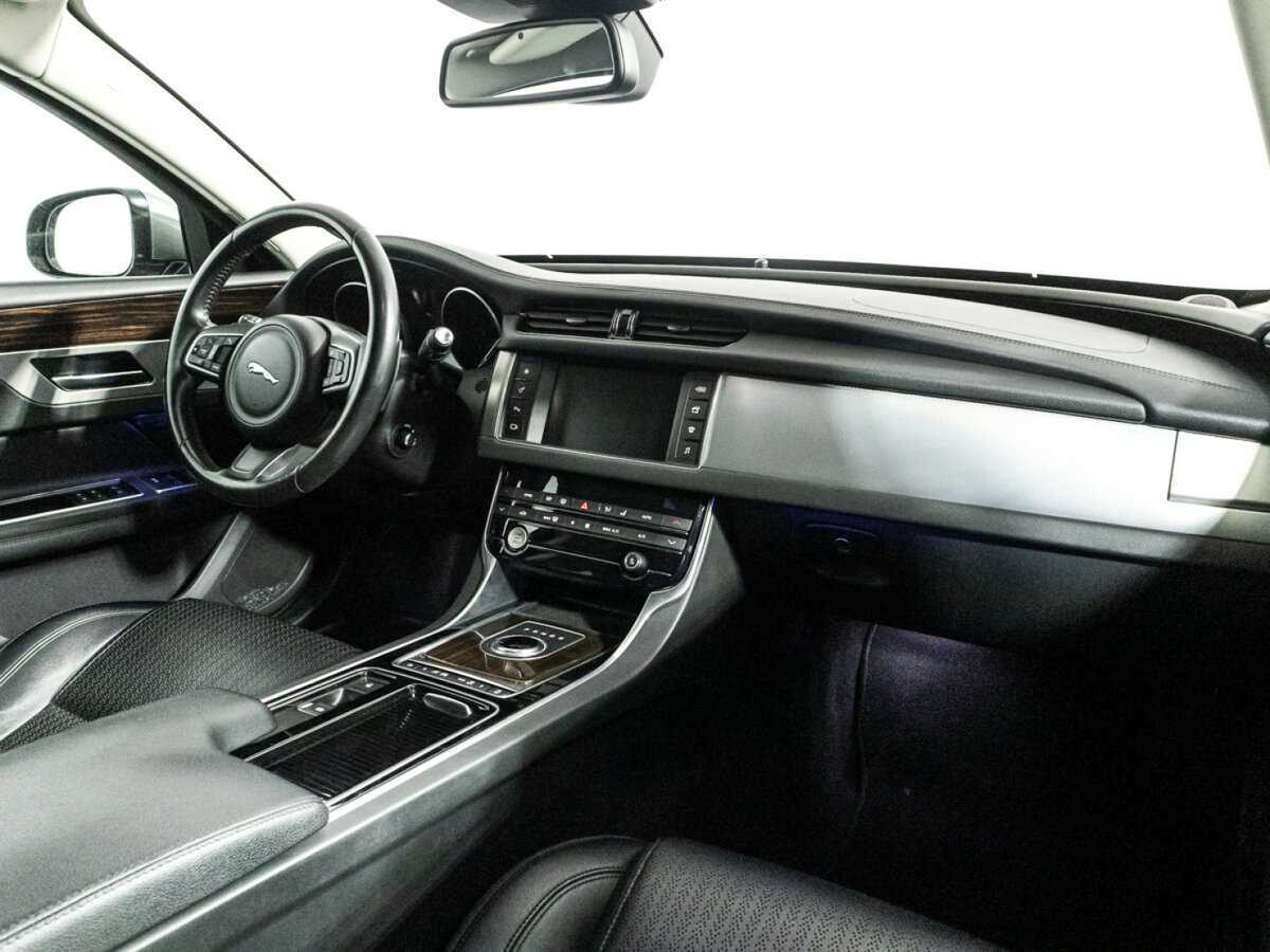 Jaguar XF, 2016 Фото №9