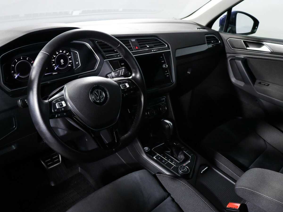 Volkswagen Tiguan, 2020 Фото №14