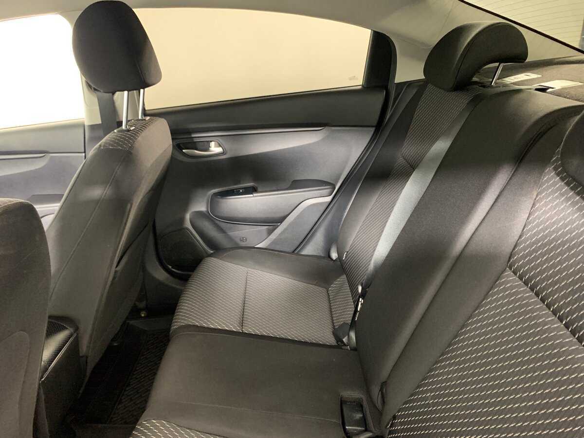 Kia Rio, 2017 Фото №19