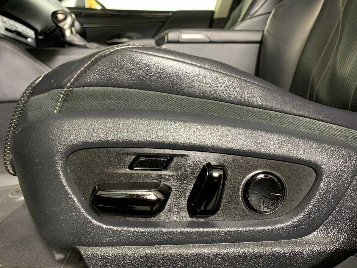 Lexus ES 250, 2018 Фото №15