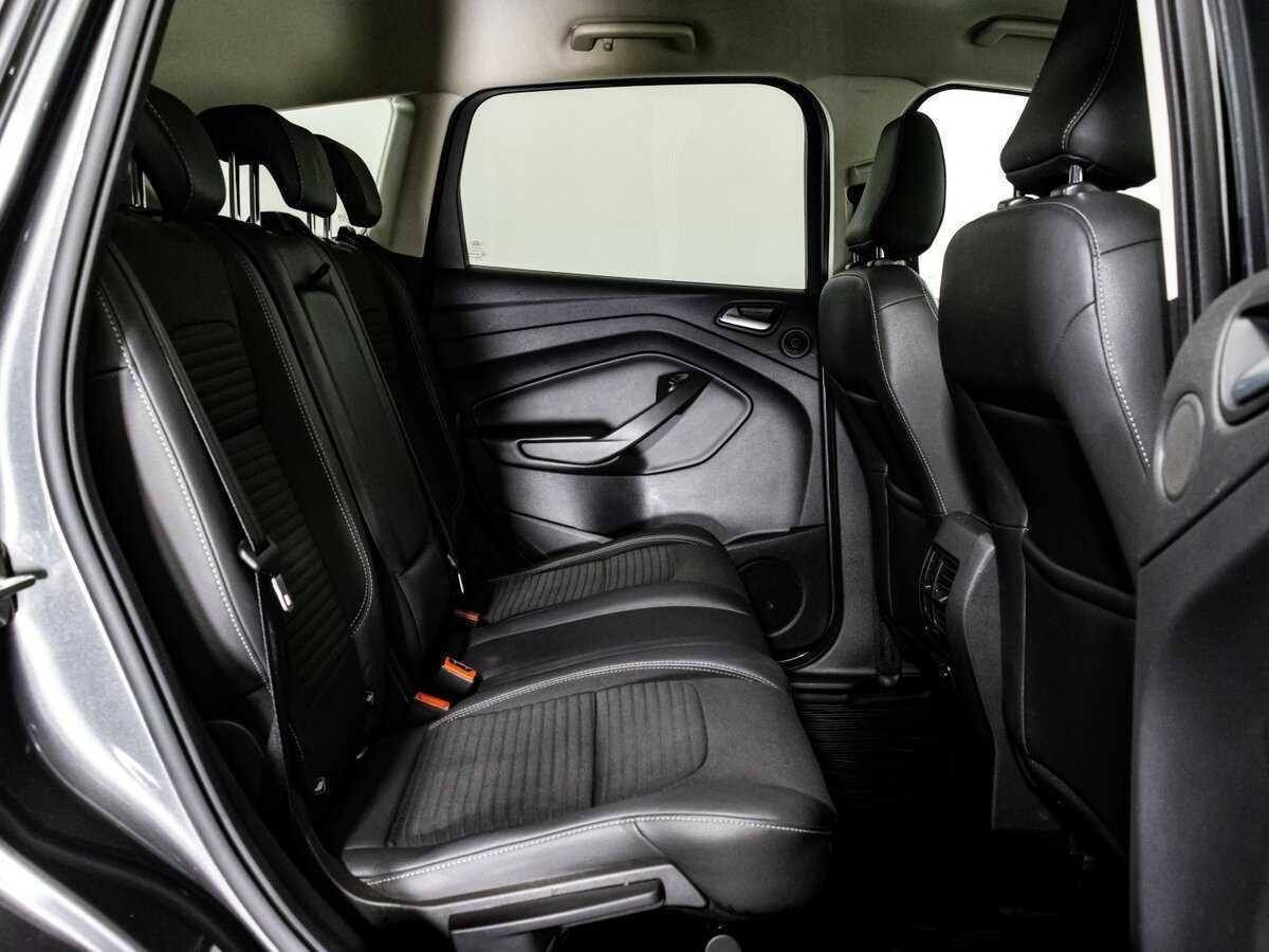 Ford Kuga, 2017 Фото №15