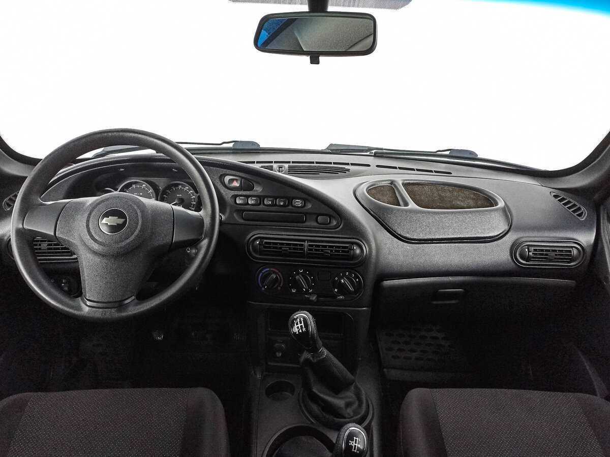 Chevrolet Niva, 2017 Фото №12