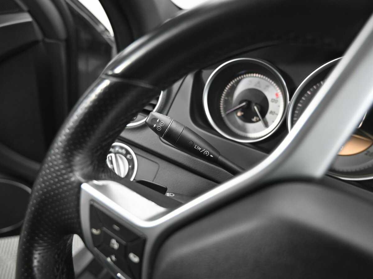 Mercedes-Benz C-Класс 180 BlueEFFICIENCY, 2012 Фото №10