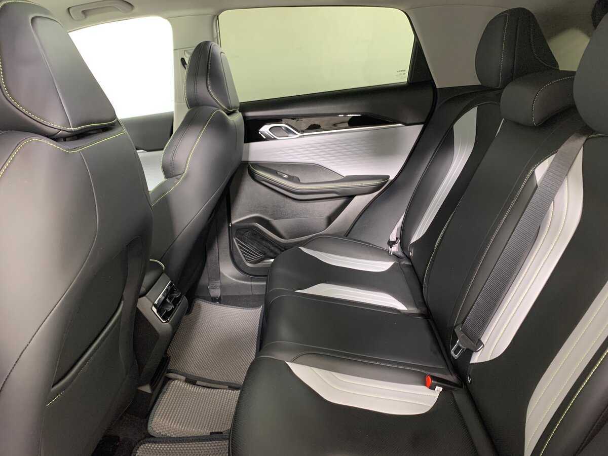 Geely Coolray, 2023 Фото №20