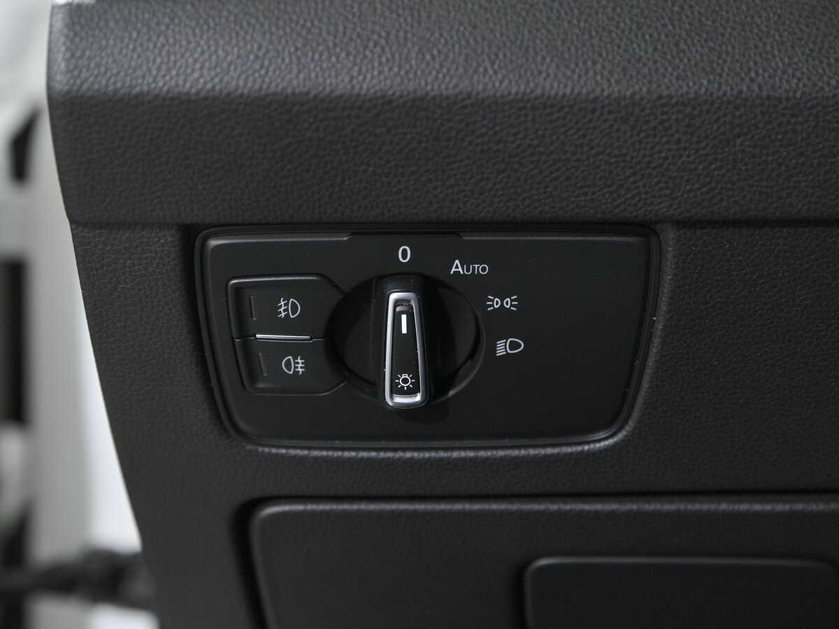 Volkswagen Passat, 2015 Фото №13