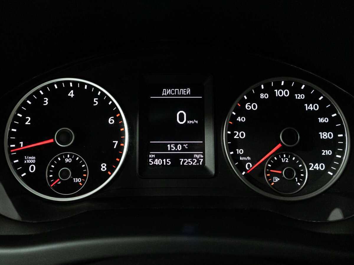 Volkswagen Tiguan, 2015 Фото №12