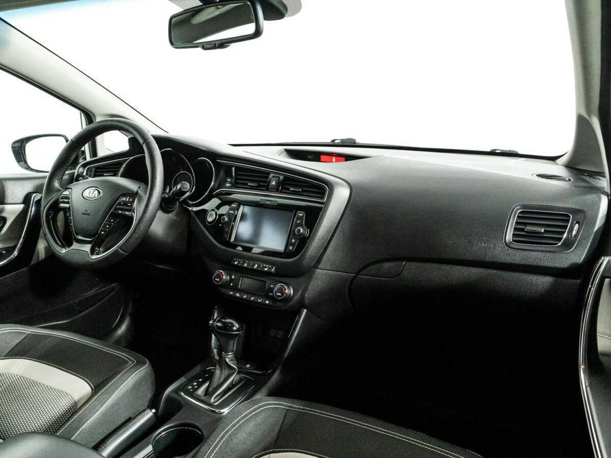 Kia Ceed, 2018 Фото №9