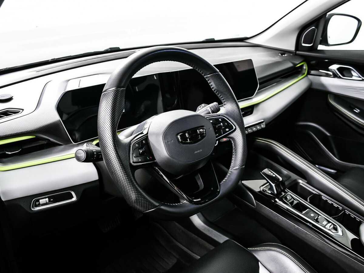 Geely Coolray, 2023 Фото №13