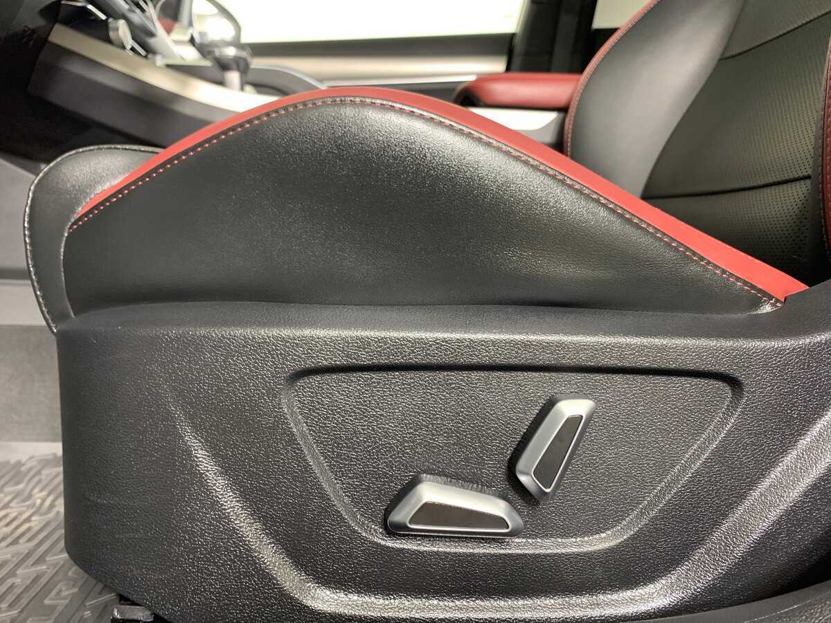 Geely Coolray, 2023 Фото №17