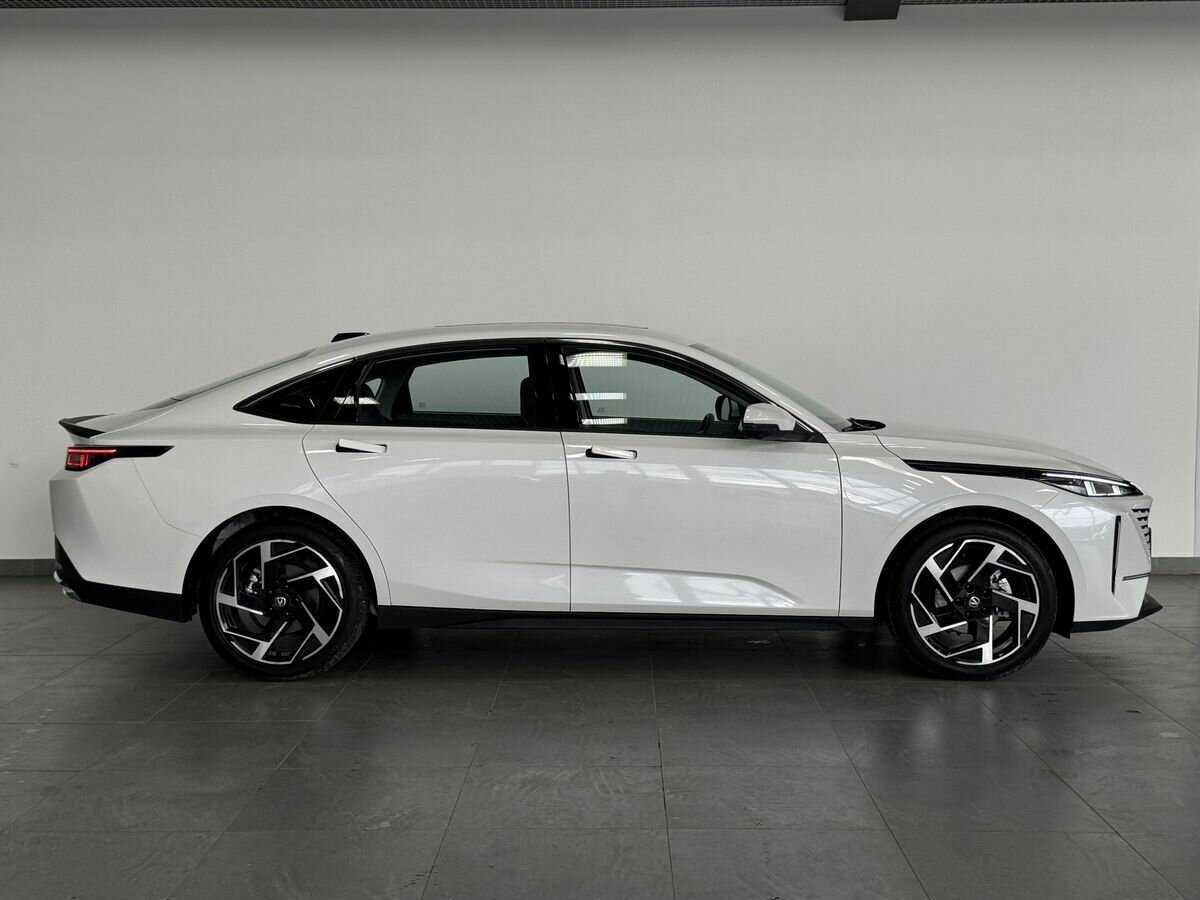 Changan Lamore, 2023 Фото №3