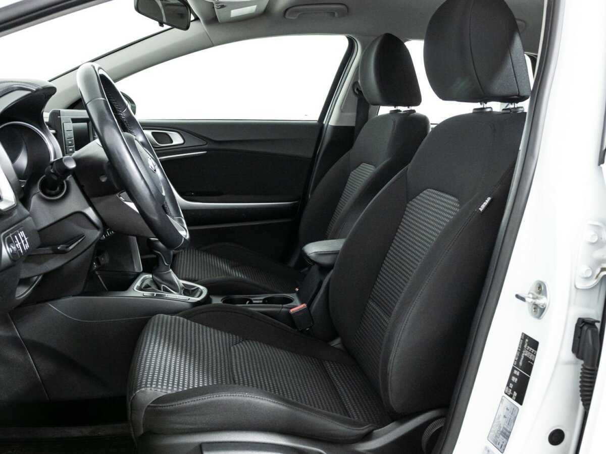 Kia Ceed, 2020 Фото №17