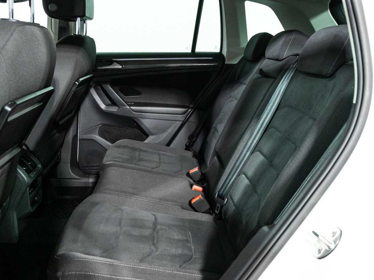 Volkswagen Tiguan, 2017 Фото №9