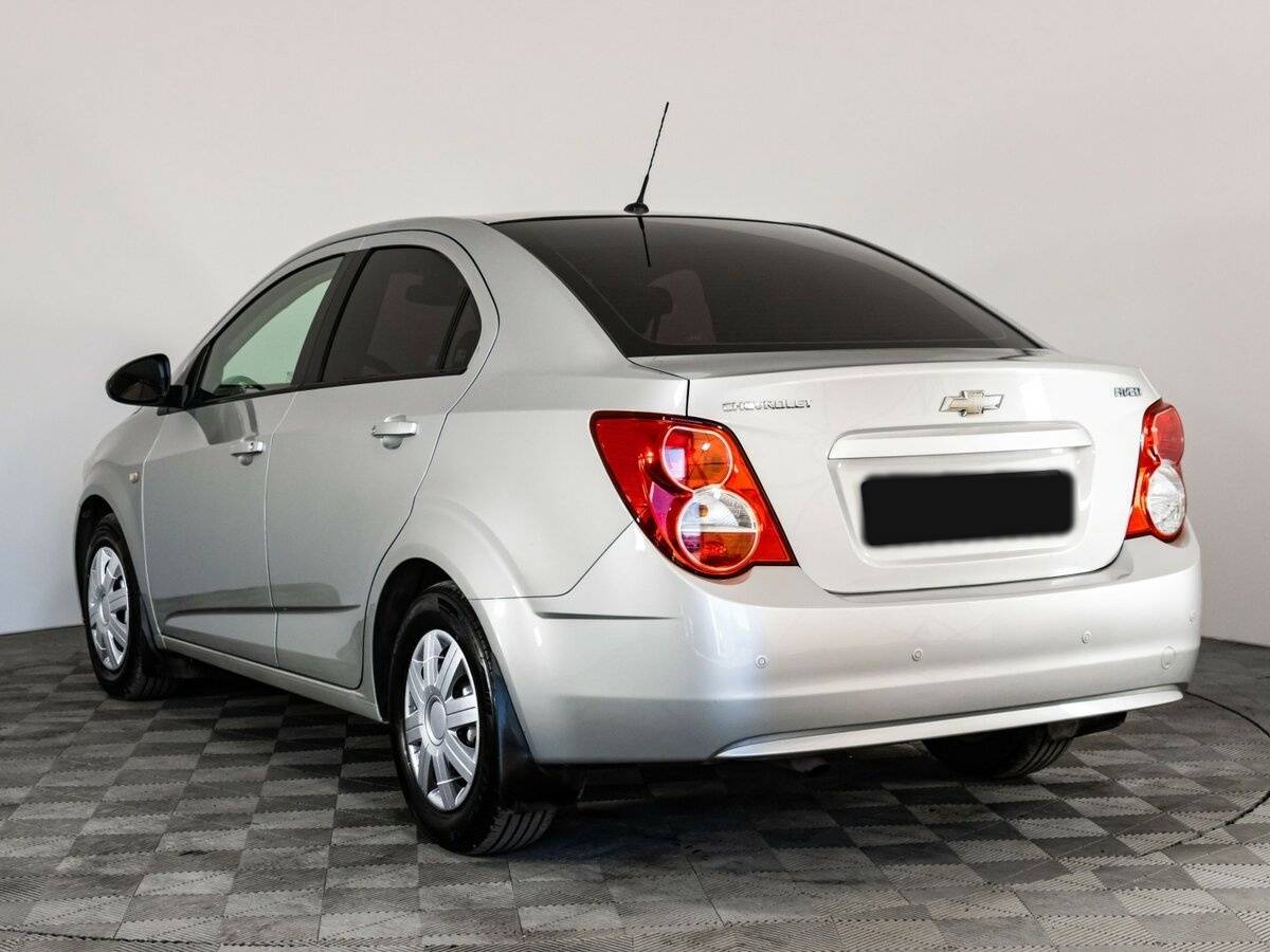 Chevrolet Aveo, 2015 Фото №6