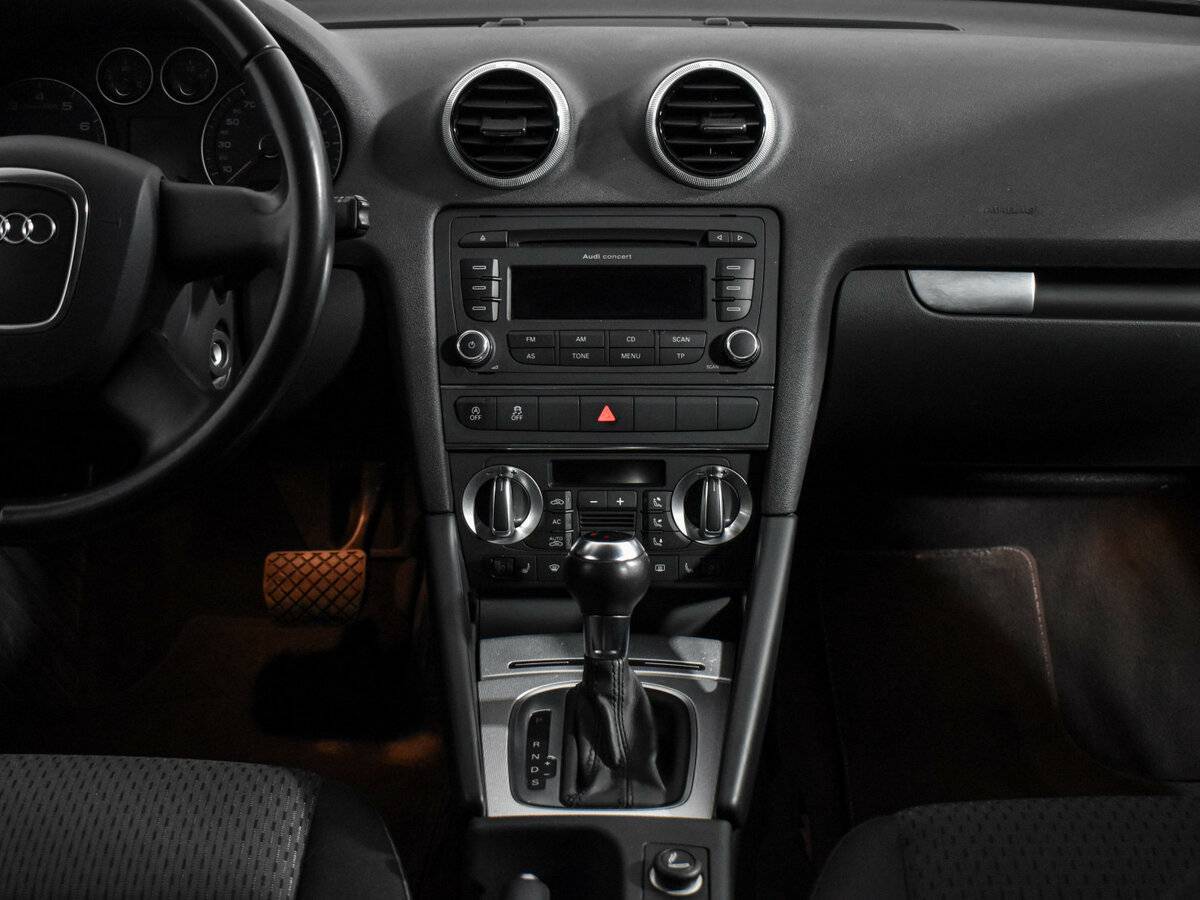 Audi A3 Sportback, 2012 Фото №14