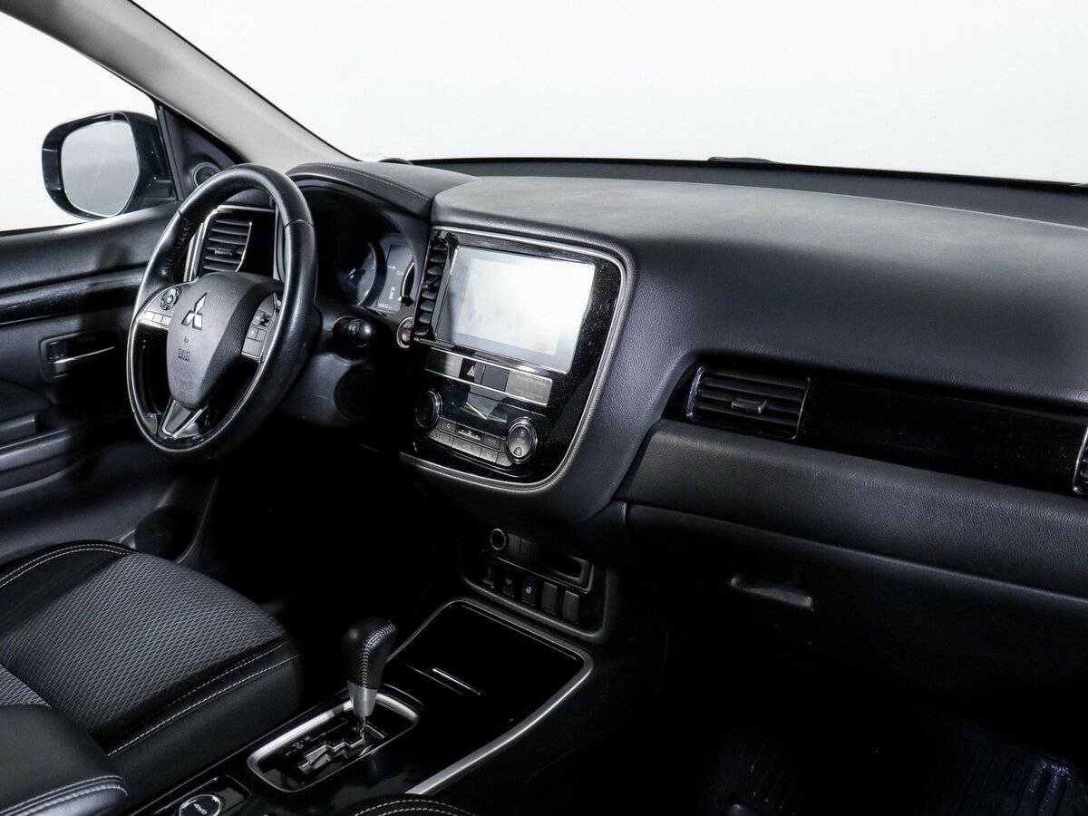 Mitsubishi Outlander, 2019 Фото №9