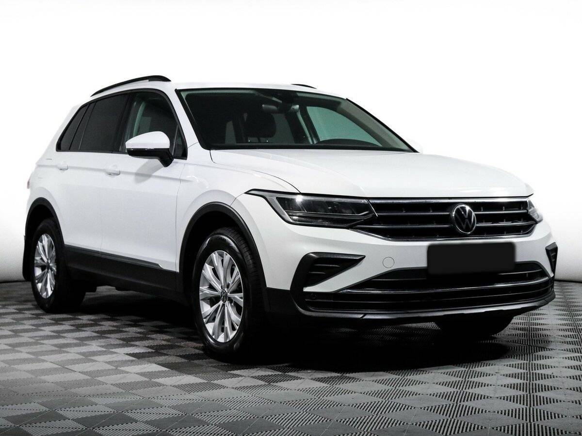 Volkswagen Tiguan, 2021 - 82 216 км. | Фото №3