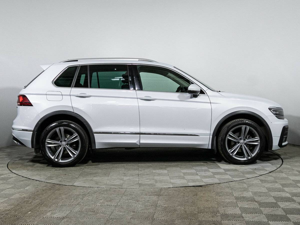 Volkswagen Tiguan, 2019 - 115 052 км. | Фото №4