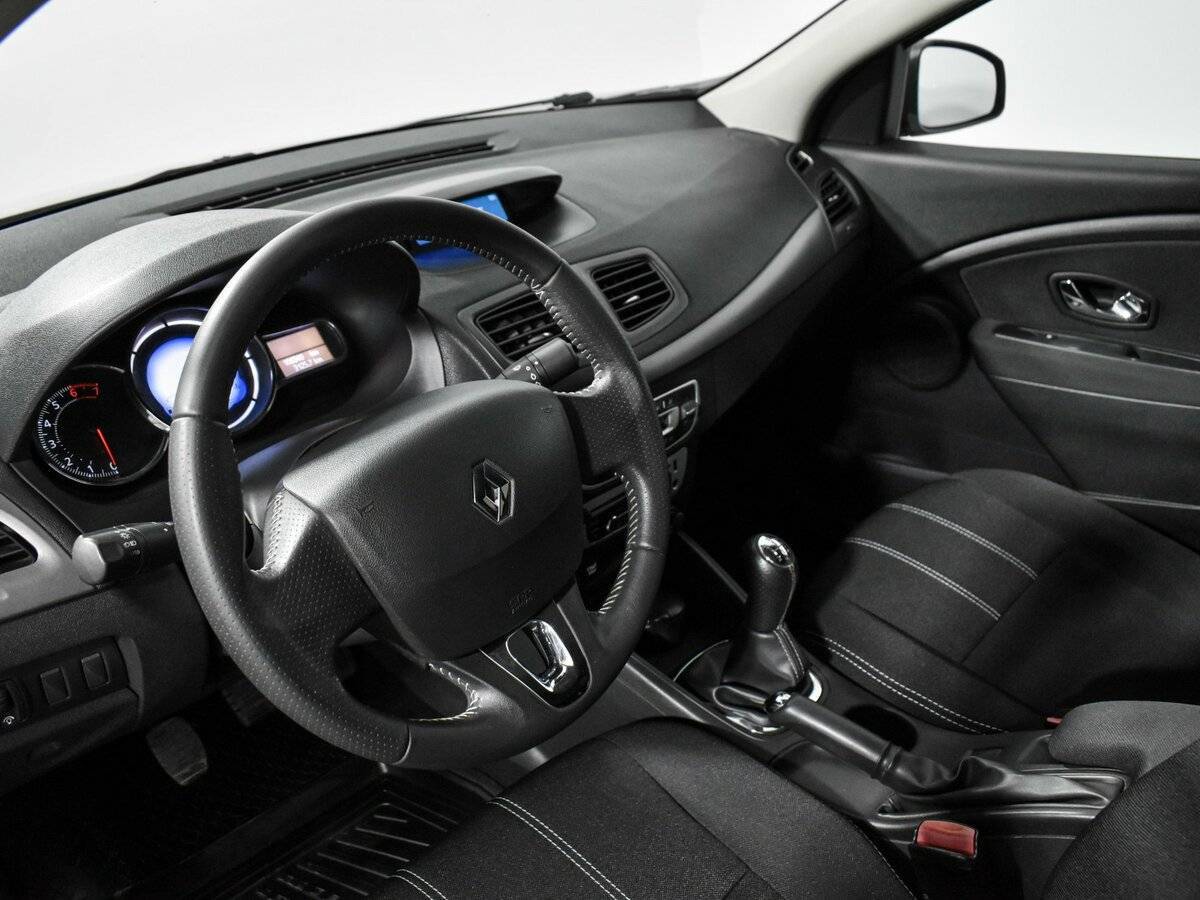 Renault Fluence, 2013 - 108 339 км. | Фото №7
