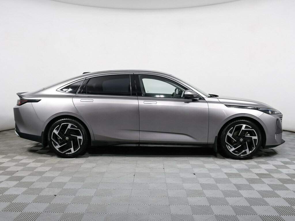 Changan Lamore, 2023 - 35 190 км. | Фото №4