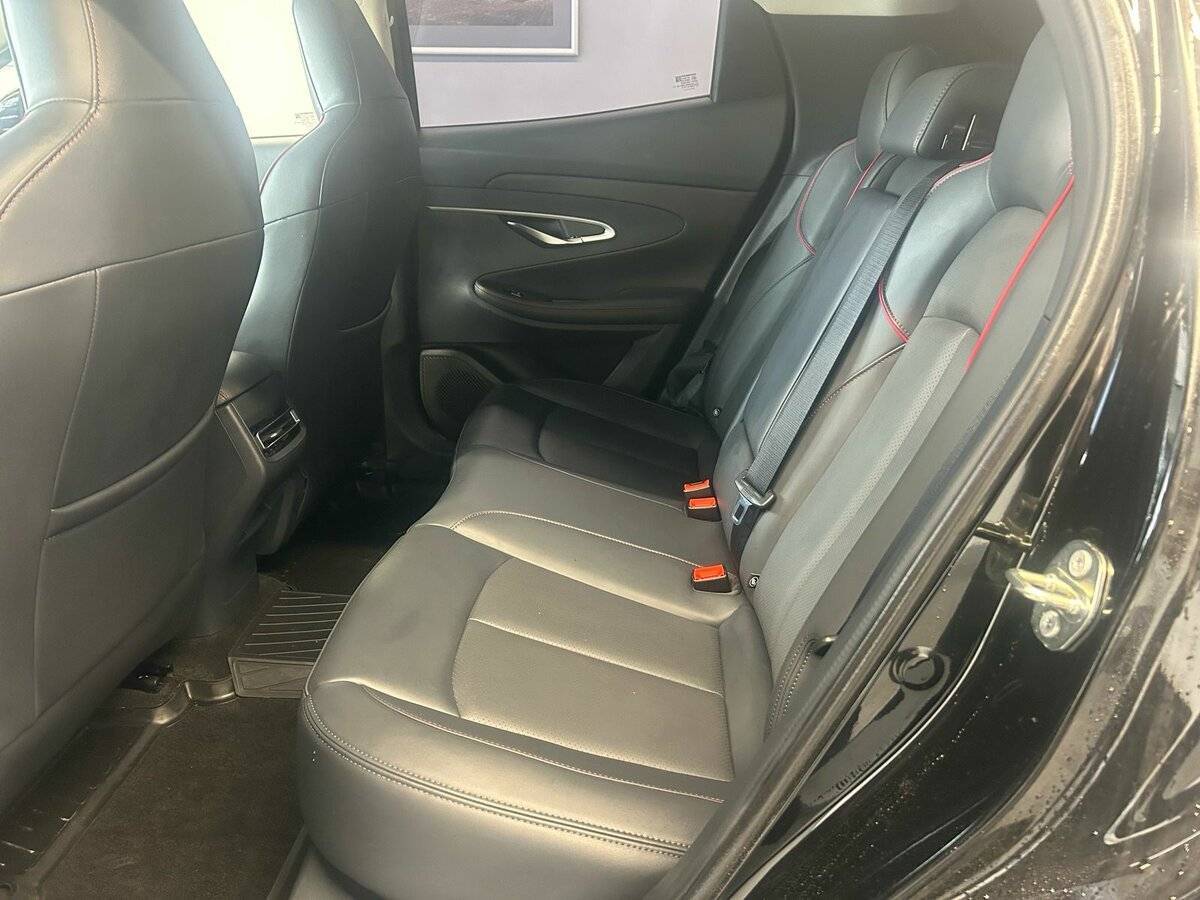 Changan UNI-T, 2023 Фото №12