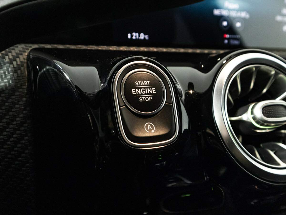 Mercedes-Benz A-Класс 200, 2018 Фото №16