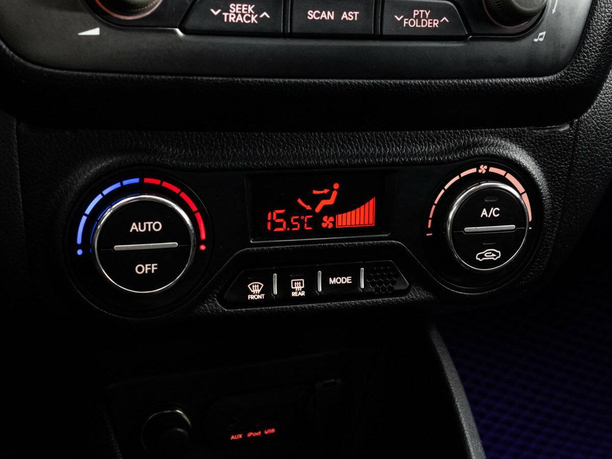 Kia Rio 5-speed, 2012 Фото №12