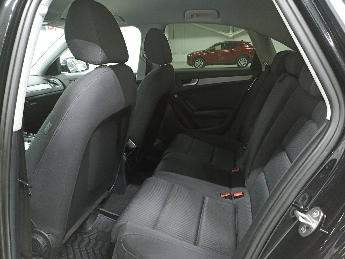 Audi A4, 2013 Фото №12