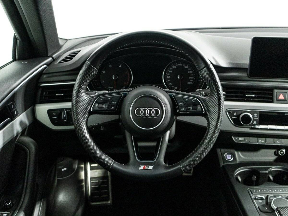 Audi A4, 2019 Фото №21