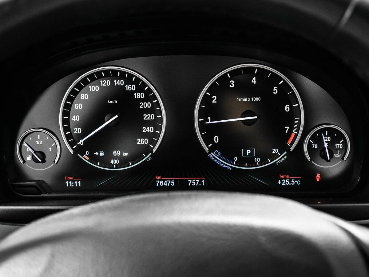 BMW 5 серии 520i, 2016 Фото №10