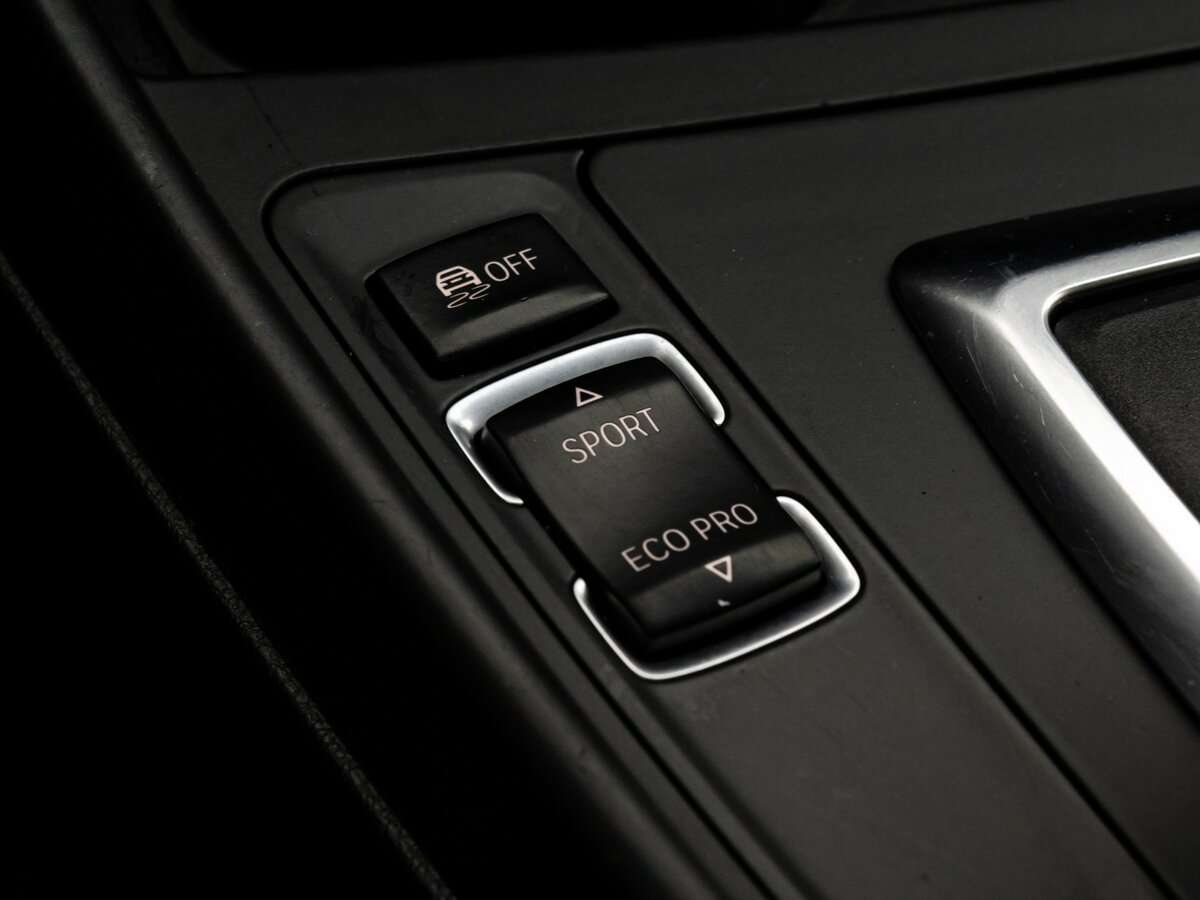 BMW 1 серии 116i, 2012 Фото №15