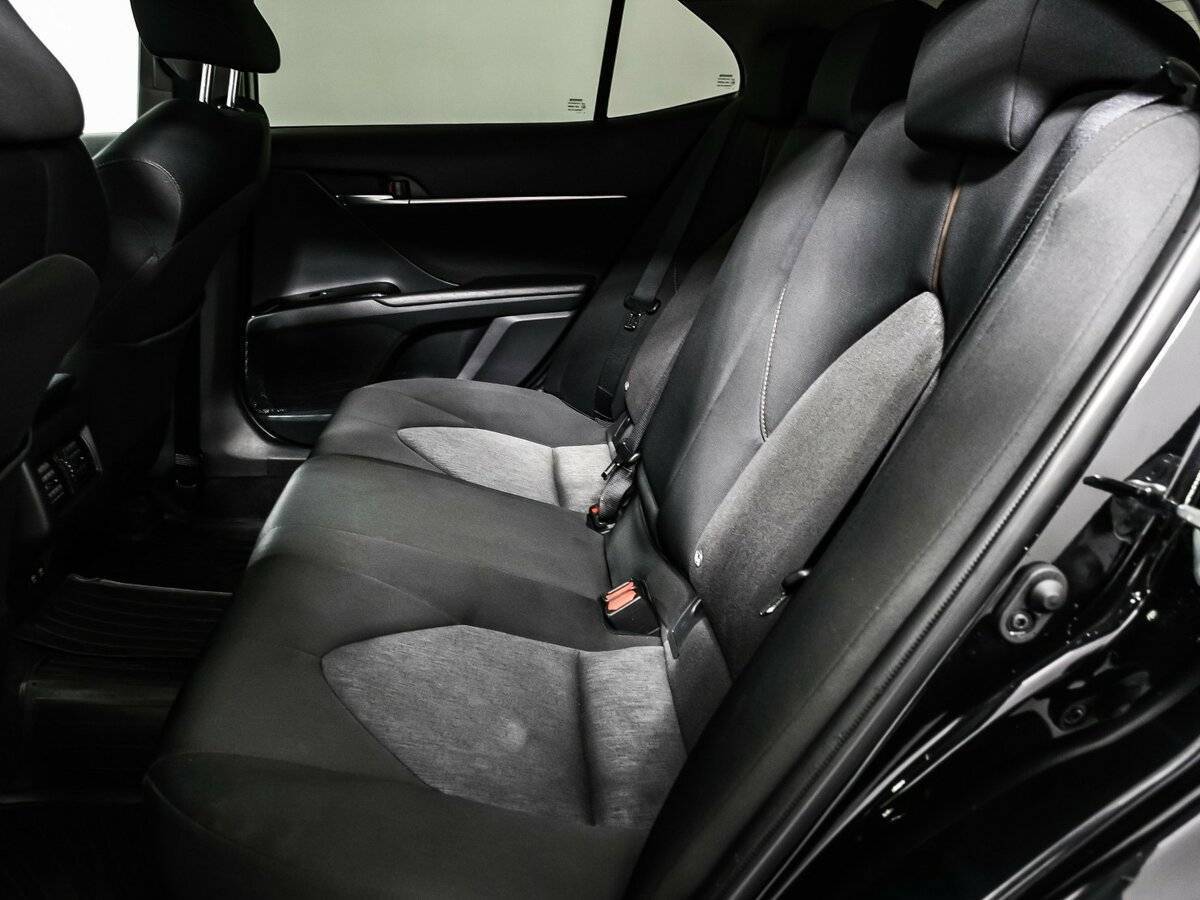 Toyota Camry, 2019 Фото №12