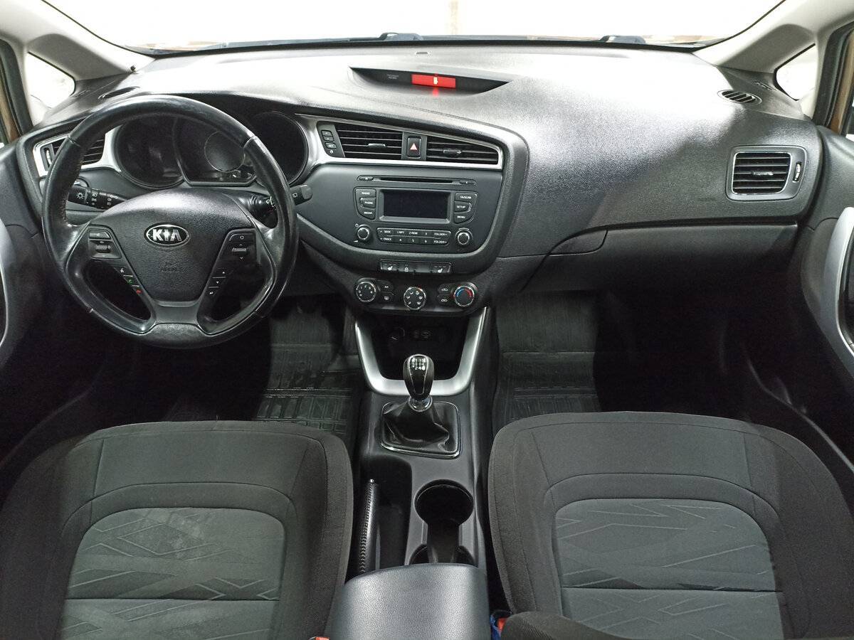 Kia Ceed, 2016 Фото №14