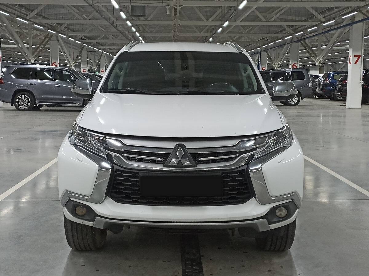 Mitsubishi Pajero Sport, 2018 - 187 223 км. | Фото №2