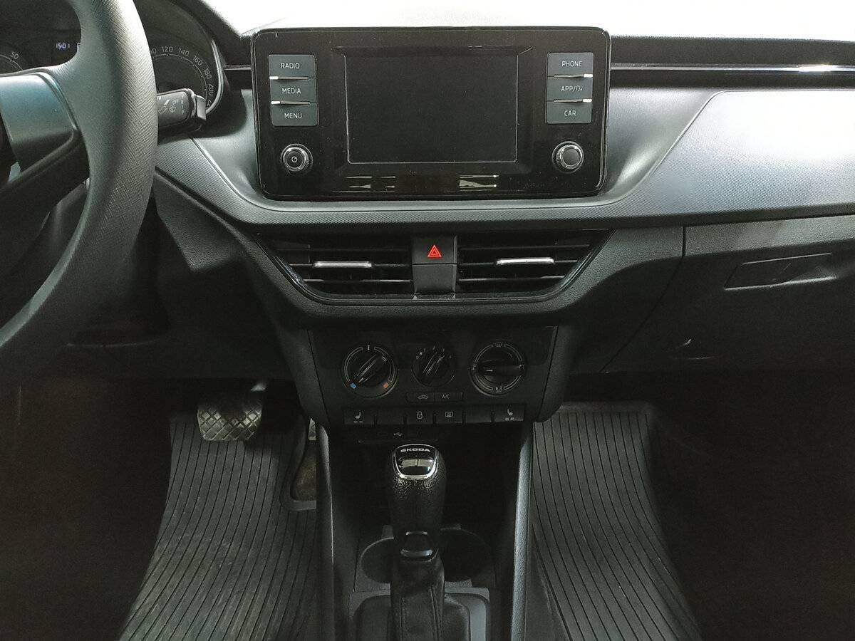 Skoda Rapid, 2021 Фото №15