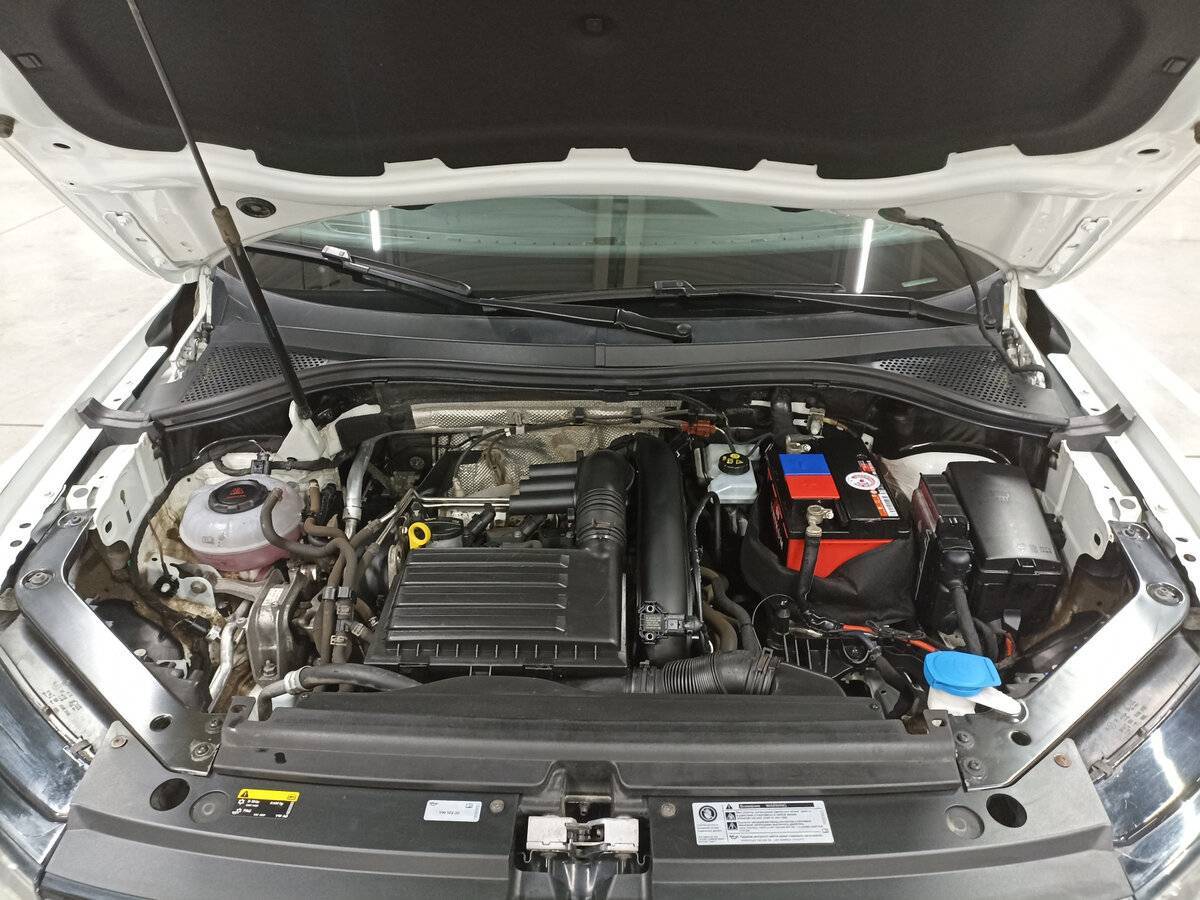 Volkswagen Tiguan, 2019 Фото №9