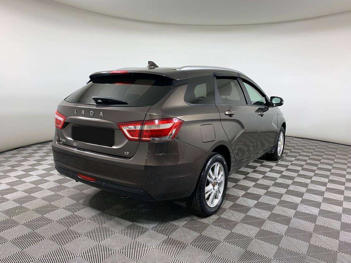 Lada (ВАЗ) Vesta SW, 2018 Фото №5