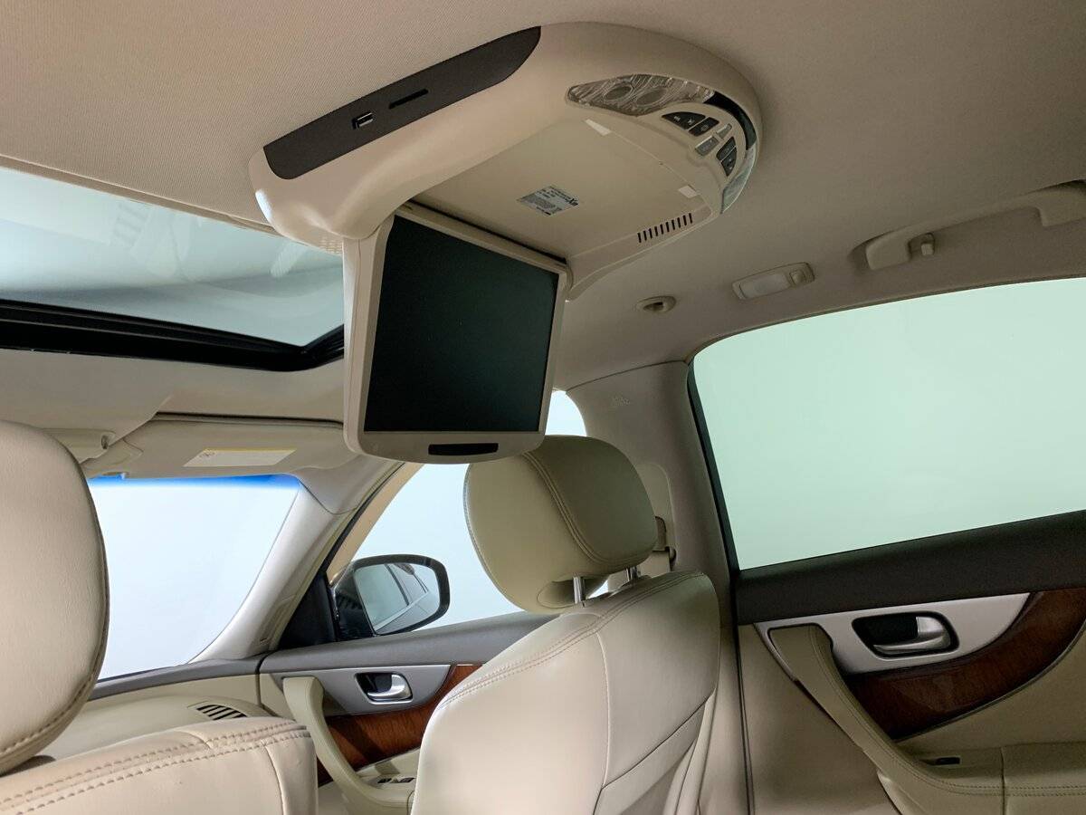 Infiniti FX30d, 2012 Фото №16