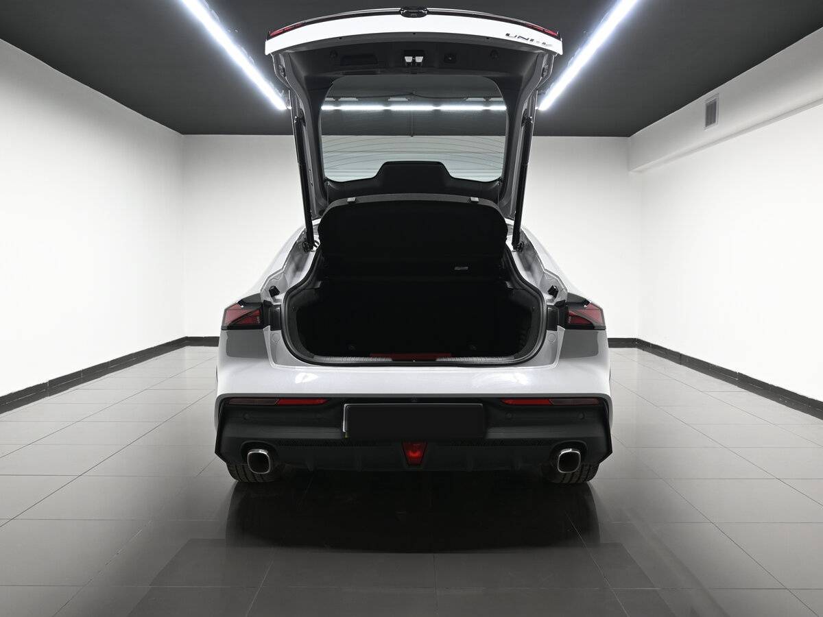 Changan UNI-V, 2023 - 1 158 км. | Фото №7