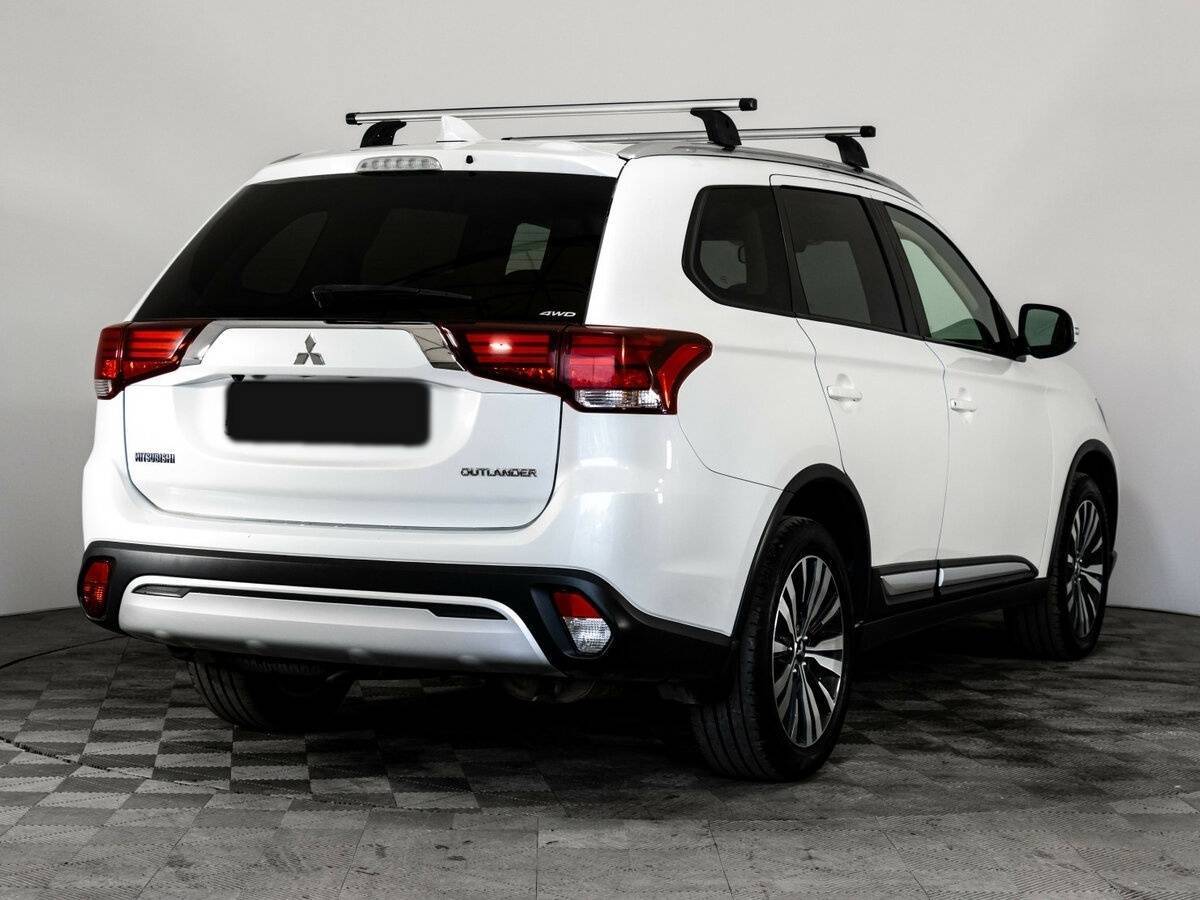 Mitsubishi Outlander, 2019 - 153 781 км. | Фото №5