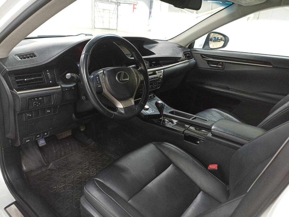 Lexus ES 250, 2013 Фото №16