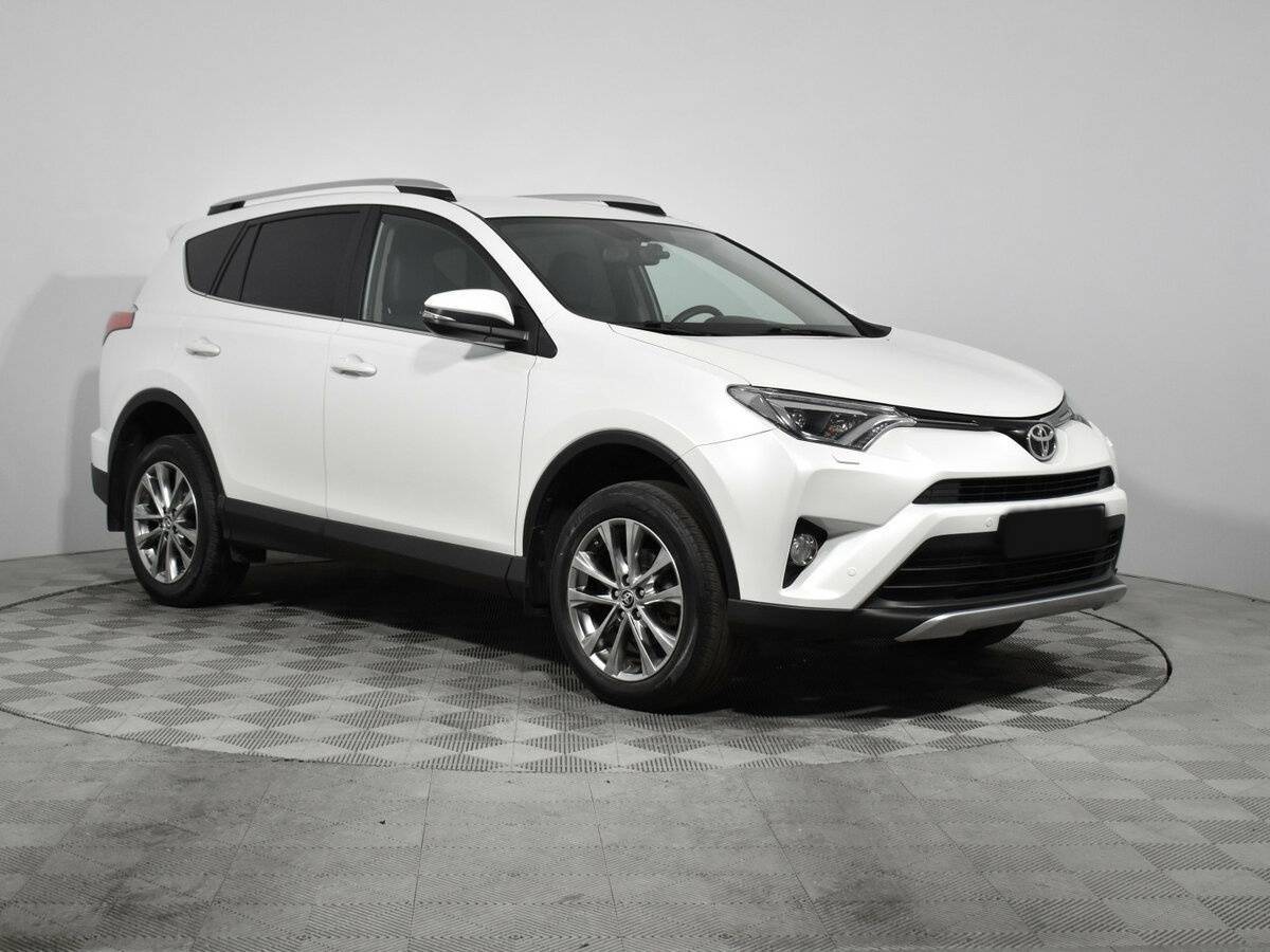 Toyota RAV4, 2018 - 72 687 км. | Фото №3