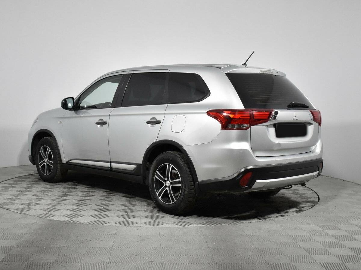 Mitsubishi Outlander, 2015 - 266 000 км. | Фото №7