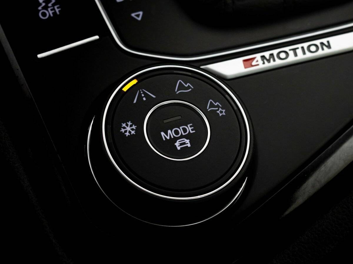 Volkswagen Tiguan, 2017 Фото №22