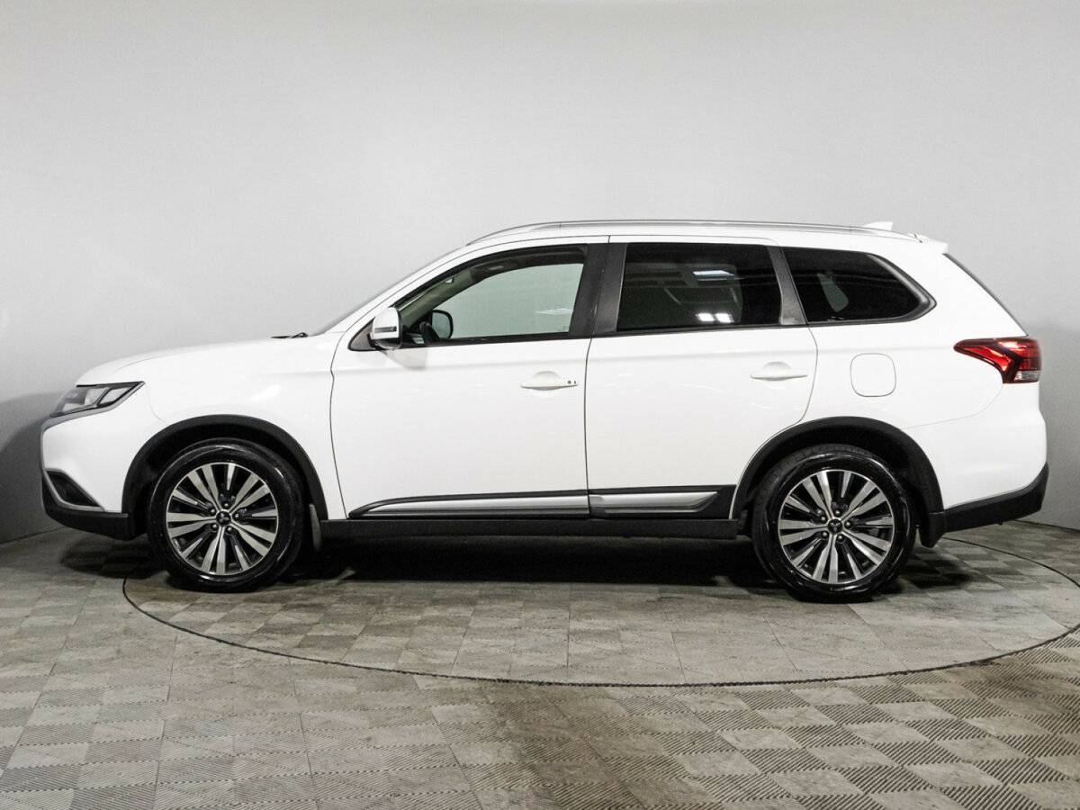 Mitsubishi Outlander, 2020 - 110 000 км. | Фото №8