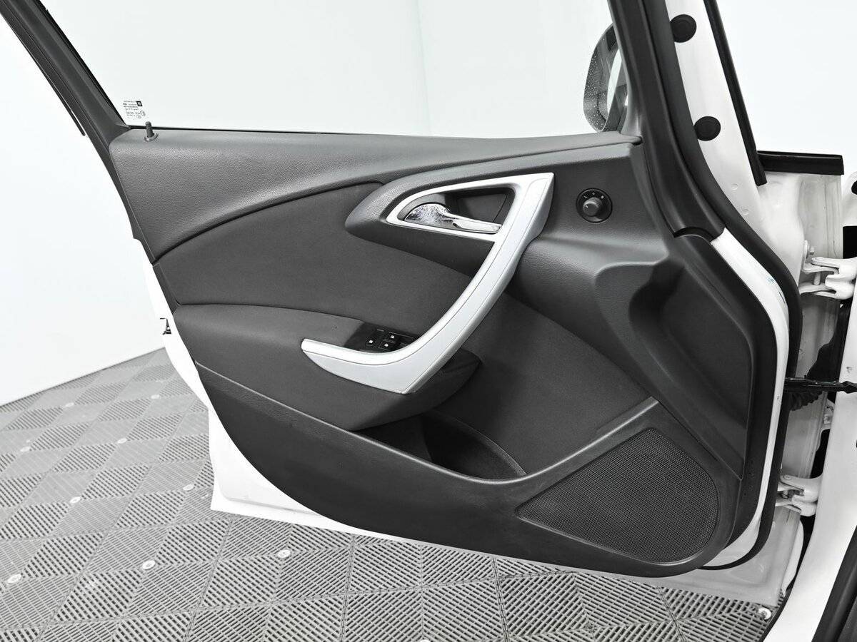 Opel Astra, 2012 Фото №7