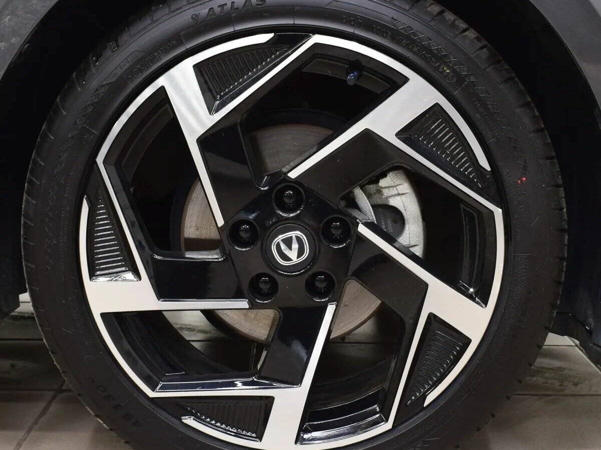 Changan Lamore, 2023 Фото №19