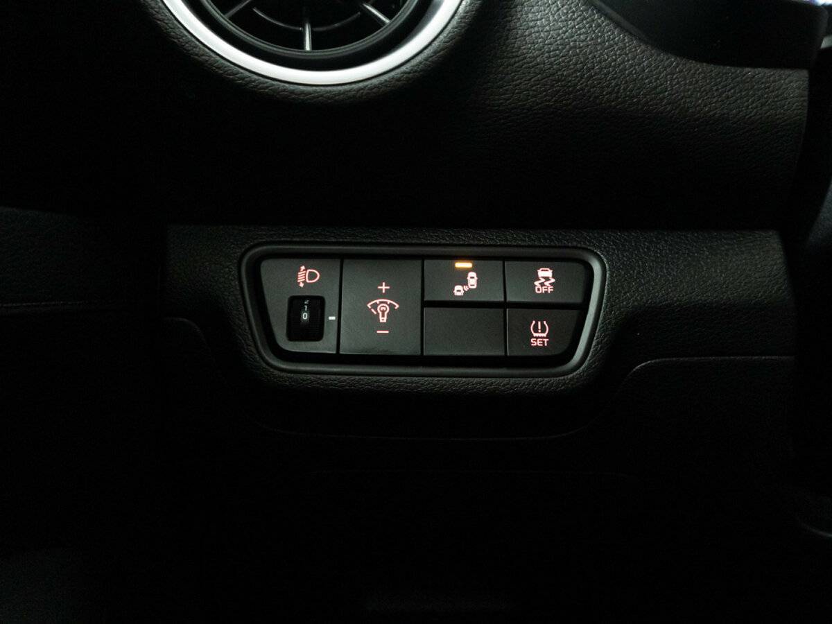 Kia Cerato, 2021 Фото №21