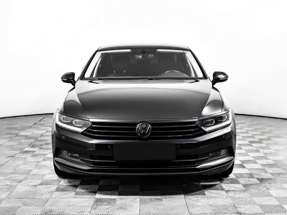 Volkswagen Passat DSG7 B8, 2018 - 146 000 км. | Фото №2