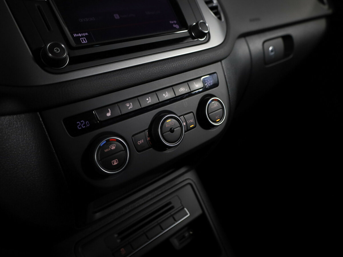 Volkswagen Tiguan I Рестайлинг, 2016 Фото №22