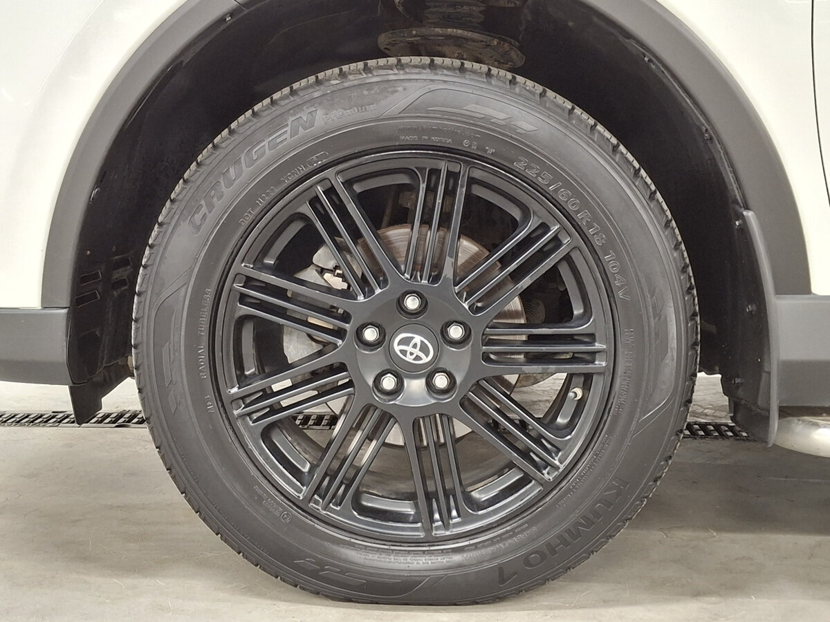 Toyota RAV4 IV (XA40) Рестайлинг, 2017 Фото №18